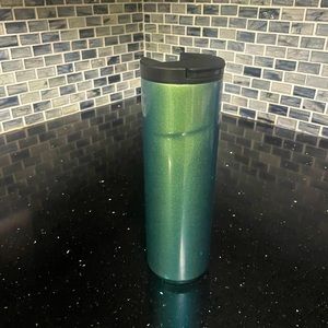 Starbucks winter collection 2022 Green tumbler 20 oz Brand New